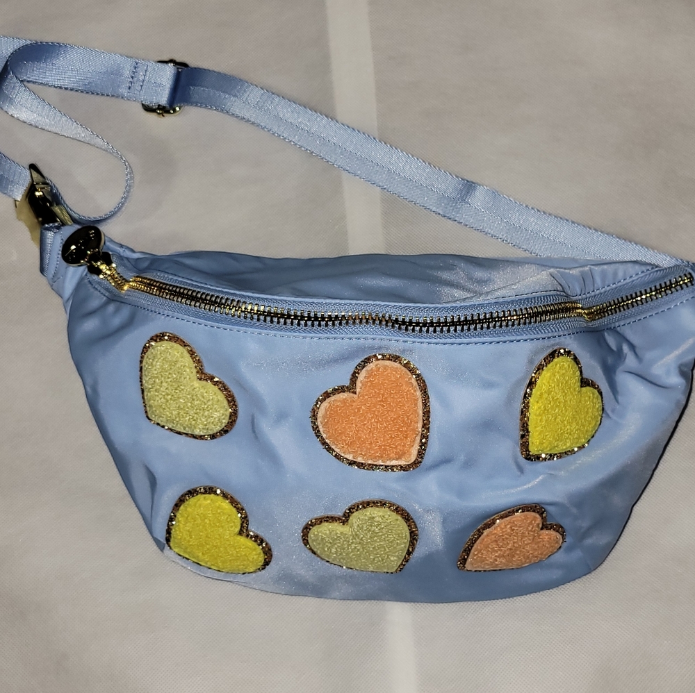 Stoney clover lane jumbo fanny nwot periwinkle with heart patches nwot